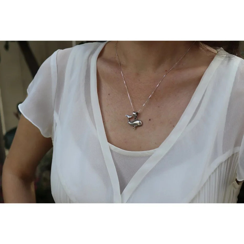 Sterling Silver Whale Necklace 18 inch Chain - Picture 4 of 7